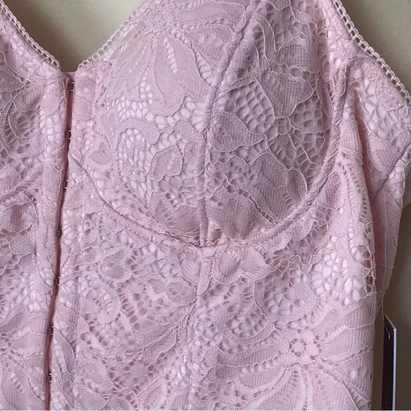 NWT Moa Moa Pink Floral Lace adjustable straps Bra. - Picture 6 of 10